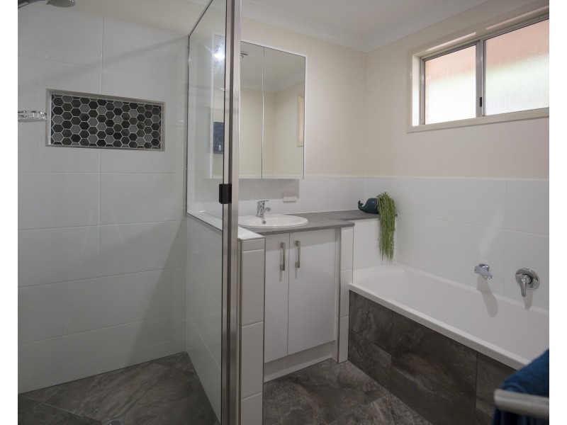 19 Marcia Street, Rangeville QLD 4350