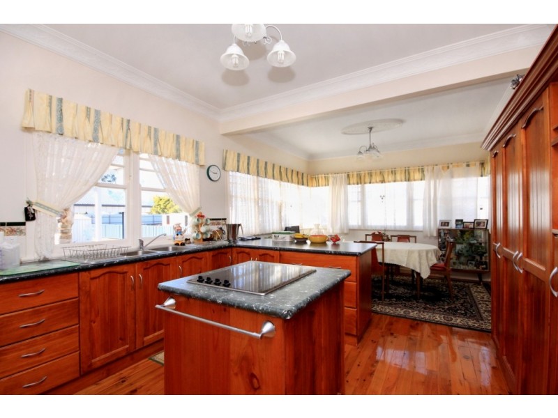 26 Gore Street, Cambooya QLD 4358