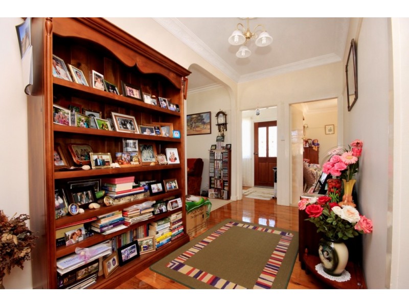 26 Gore Street, Cambooya QLD 4358