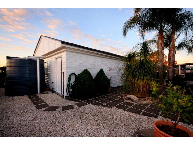 26 Gore Street, Cambooya QLD 4358