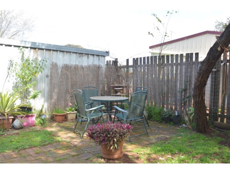 57 Glenvale Road, Newtown QLD 4350