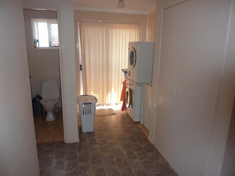 28 Gainsborough Drive, Glenvale QLD 4350