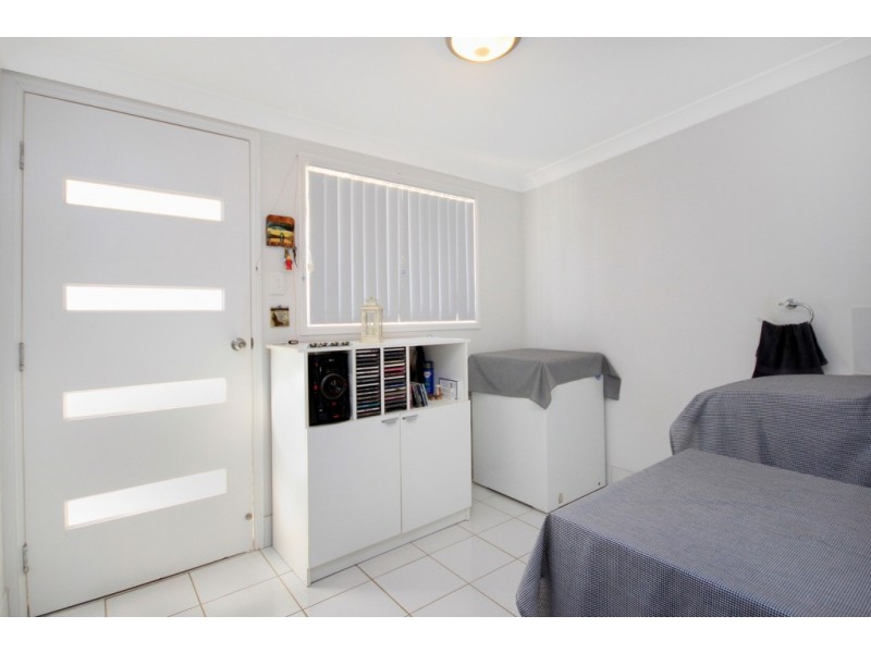 24 Gore Street, Cambooya QLD 4358