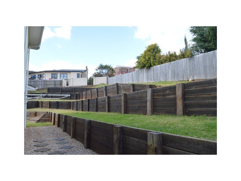 30 Piccadilly Court, Mount Lofty QLD 4350