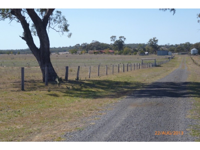 98 Mahoneys Road, Irvingdale QLD 4404