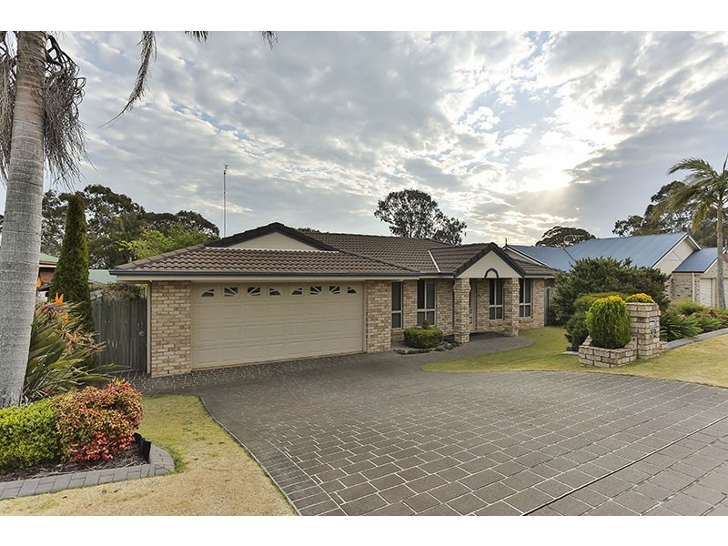 32 Dyson Drive, Darling Heights QLD 4350