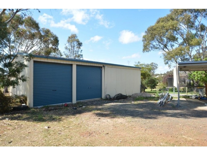 14 Thomas Street, Meringandan West QLD 4352