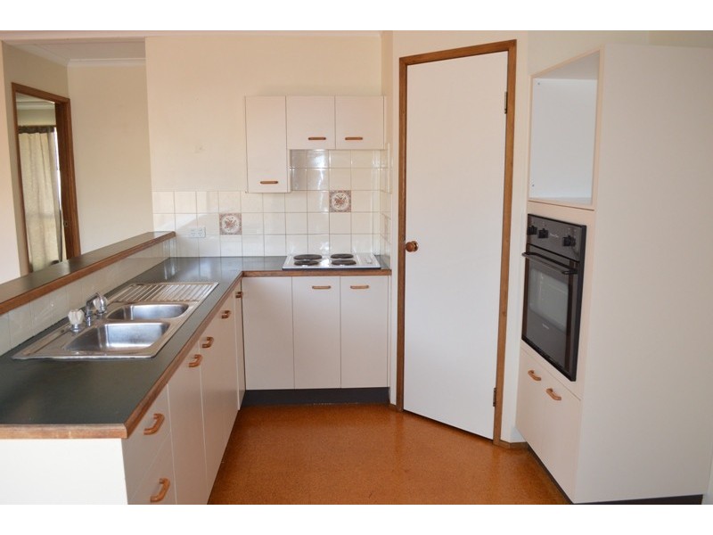 42 Payne Street, Wilsonton QLD 4350