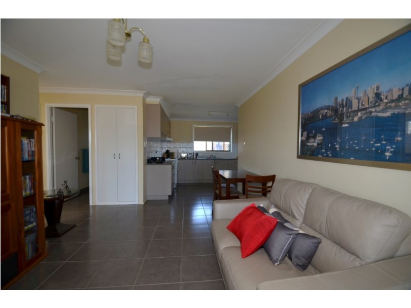 16 and 18 Bischof Street, Wilsonton Heights QLD 4350