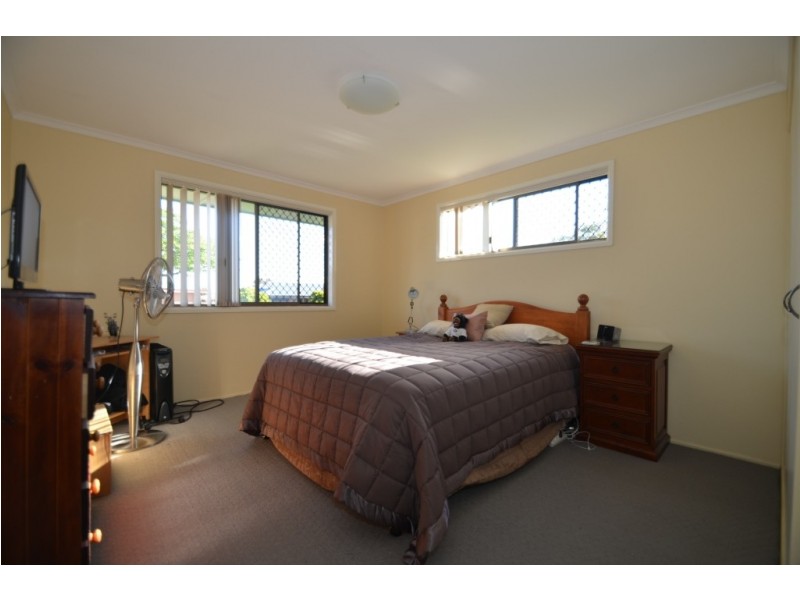 16 and 18 Bischof Street, Wilsonton Heights QLD 4350