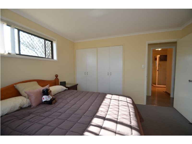 16 and 18 Bischof Street, Wilsonton Heights QLD 4350