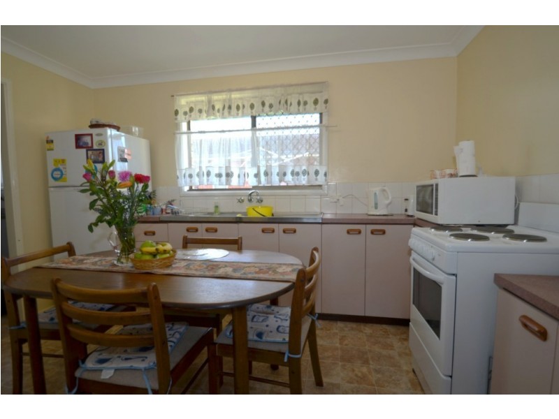 16 and 18 Bischof Street, Wilsonton Heights QLD 4350