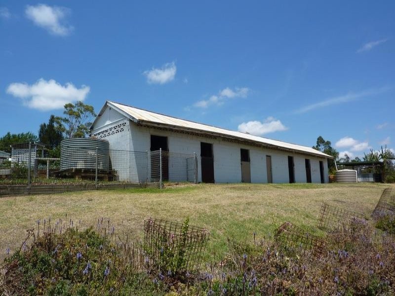 11 Academy Court, Glenvale QLD 4350