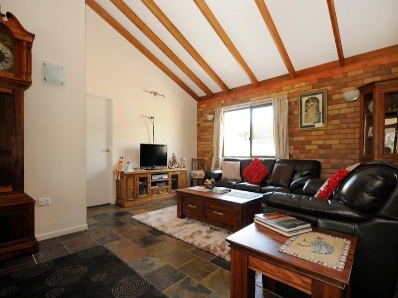 11 Academy Court, Glenvale QLD 4350