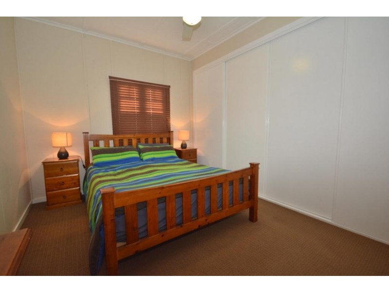 5 Makepeace Street, Rockville QLD 4350