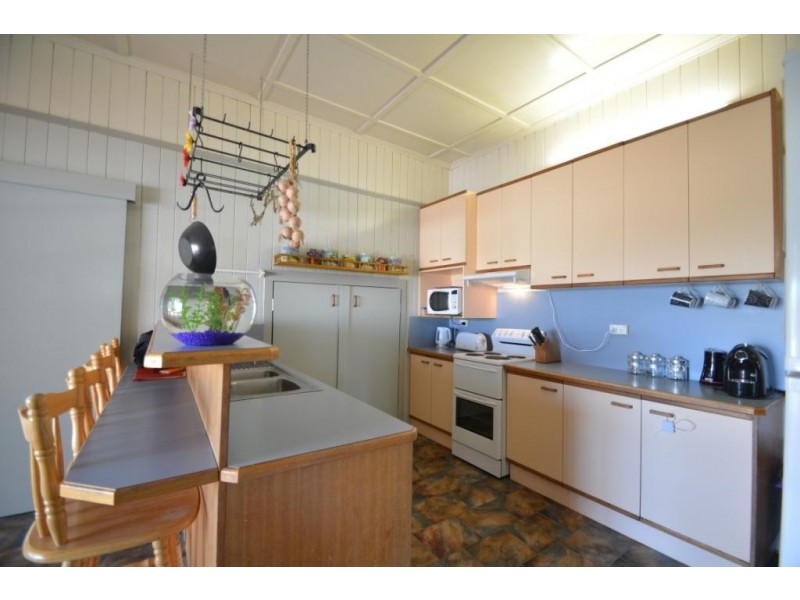 15 Jordan Court, Charlton QLD 4350