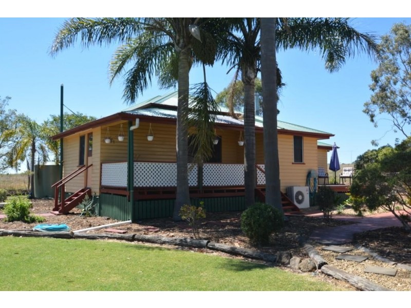 15 Jordan Court, Charlton QLD 4350
