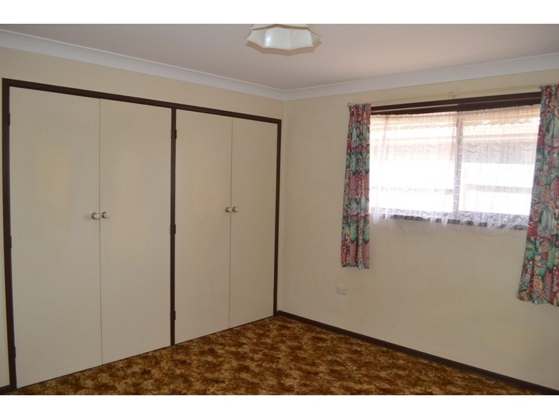 10 Ansett Court, Wilsonton QLD 4350