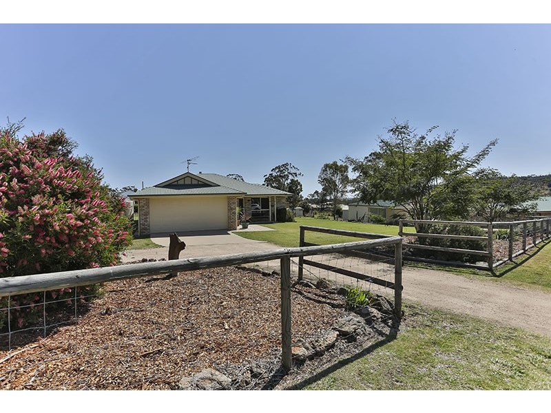 9 Appletree Court, Meringandan West QLD 4352