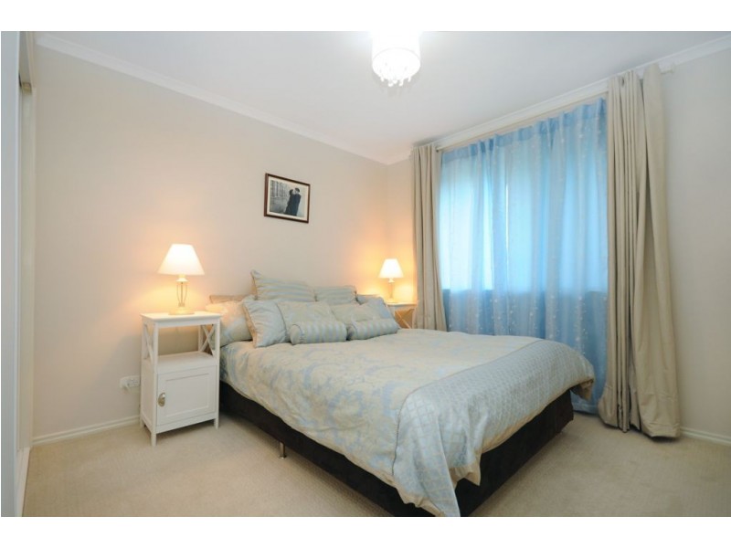 26 Sinclair Street, Wyreema QLD 4352