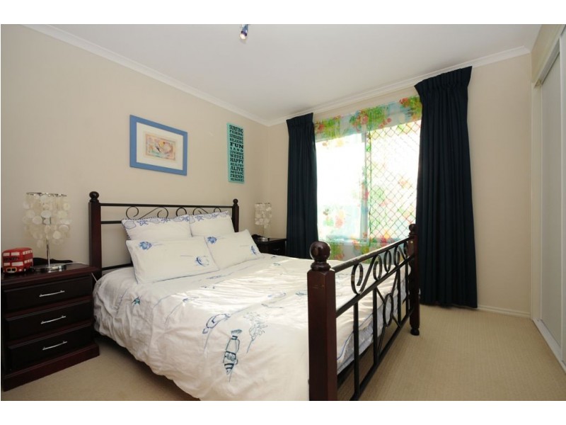 26 Sinclair Street, Wyreema QLD 4352