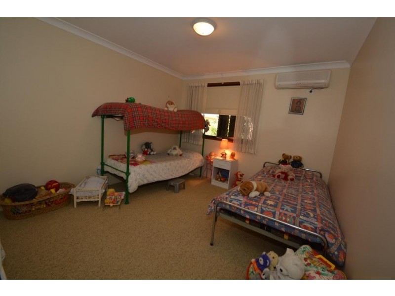 39 Hill Street, Pittsworth QLD 4356