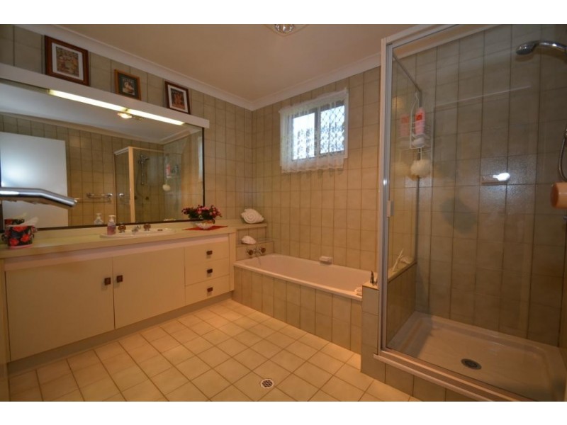 39 Hill Street, Pittsworth QLD 4356