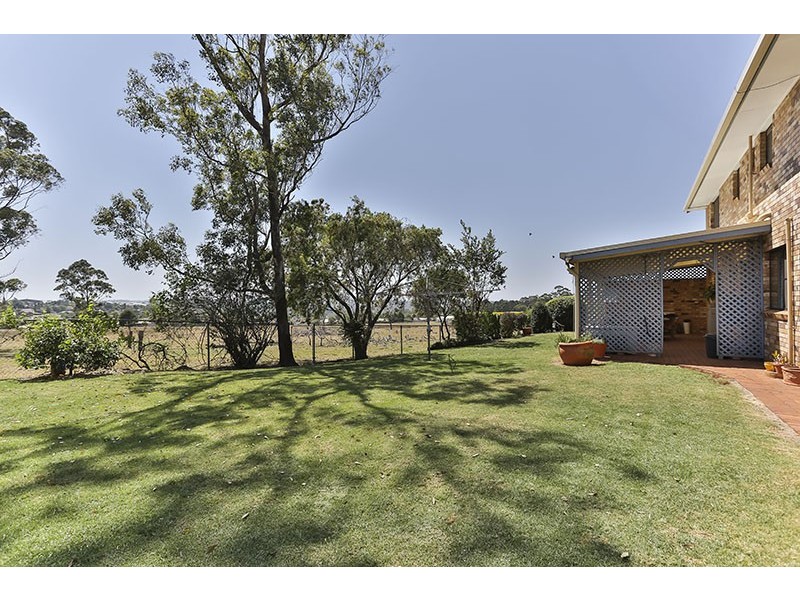 33 Jason Street, Wilsonton Heights QLD 4350