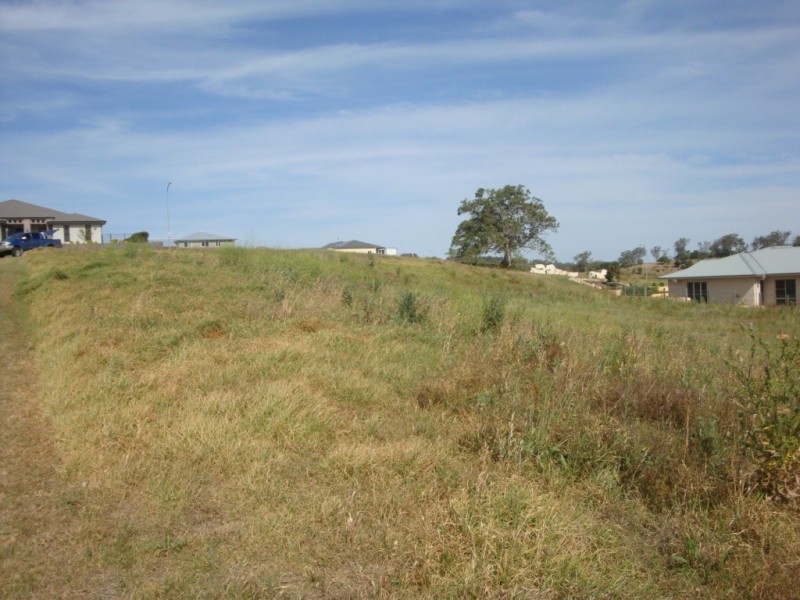 35 Federation Drive, Highfields QLD 4352