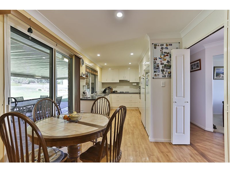 7 Madison Court, Glenvale QLD 4350