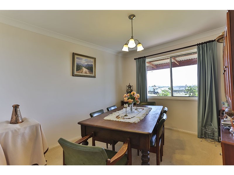 7 Madison Court, Glenvale QLD 4350