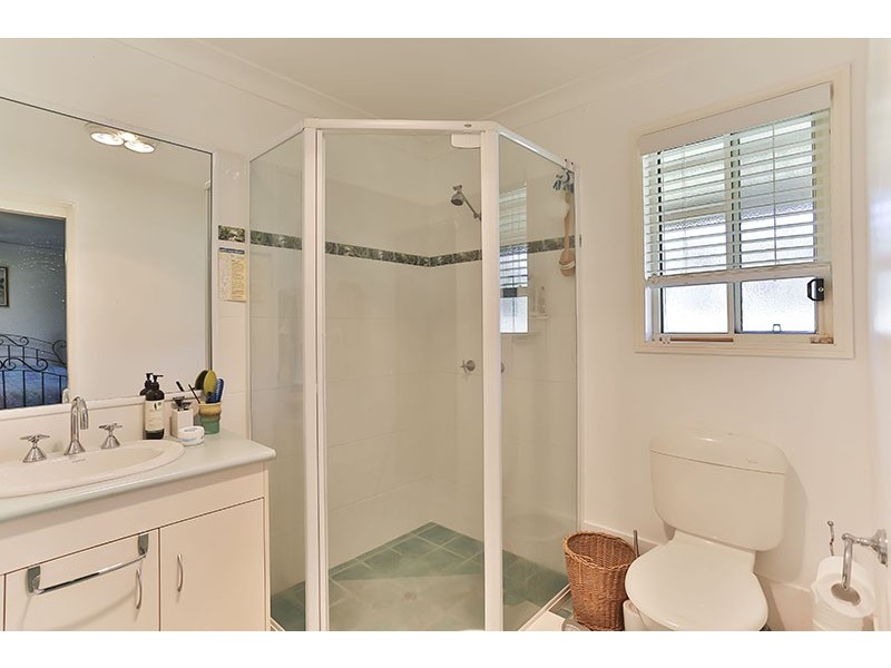 7 Madison Court, Glenvale QLD 4350