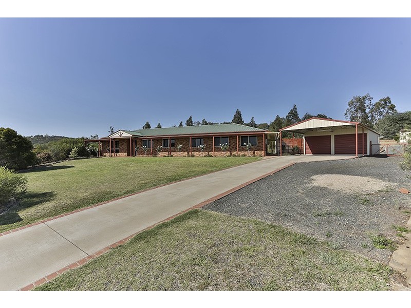 7 Madison Court, Glenvale QLD 4350