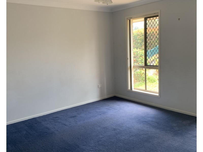 32 Dyson Drive, Darling Heights QLD 4350