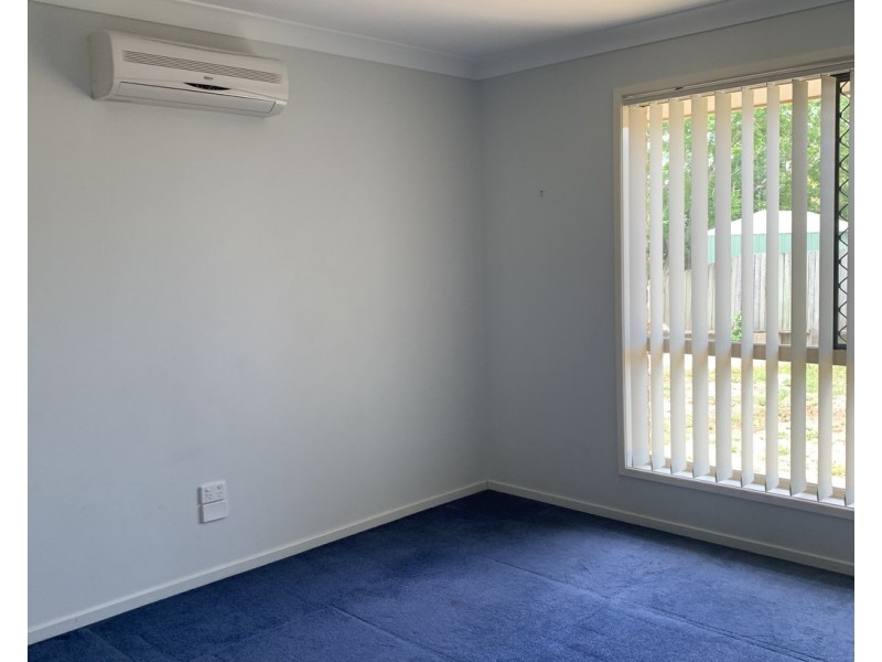 32 Dyson Drive, Darling Heights QLD 4350