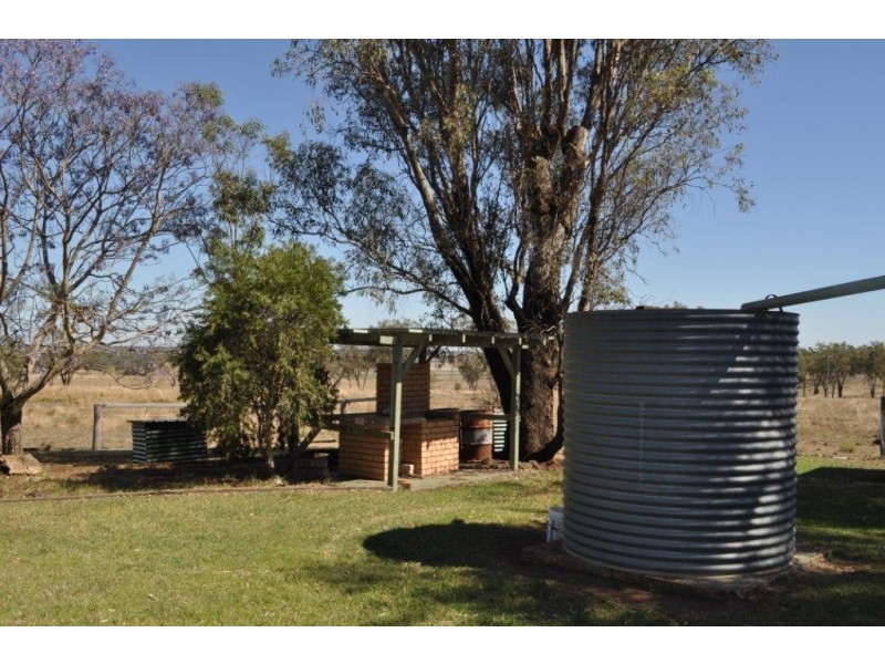 368 Croxley Road, Biddeston QLD 4401