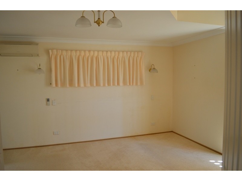 194 Stenner Street, Middle Ridge QLD 4350