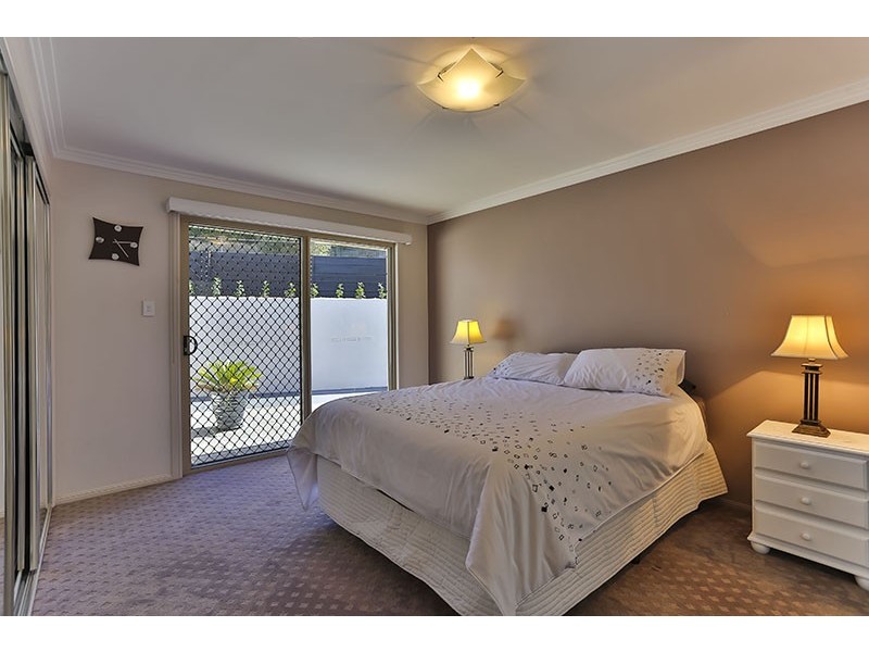 3 John Trousdell Ct, Cotswold Hills QLD 4350