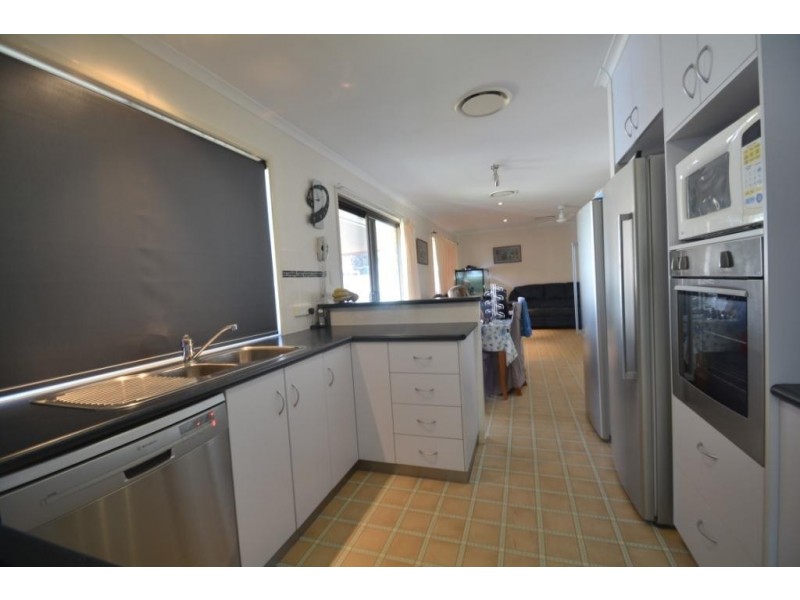 17 Liquidambar Street, Glenvale QLD 4350