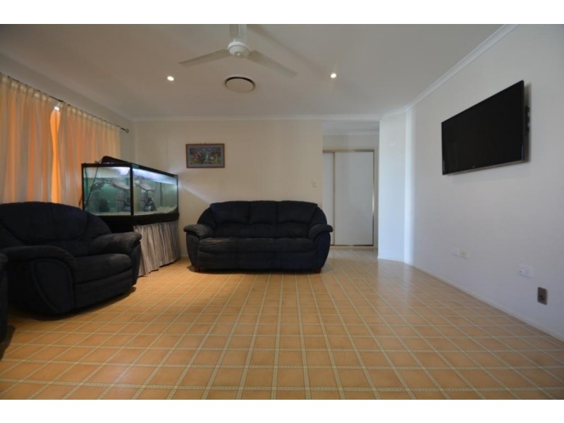 17 Liquidambar Street, Glenvale QLD 4350