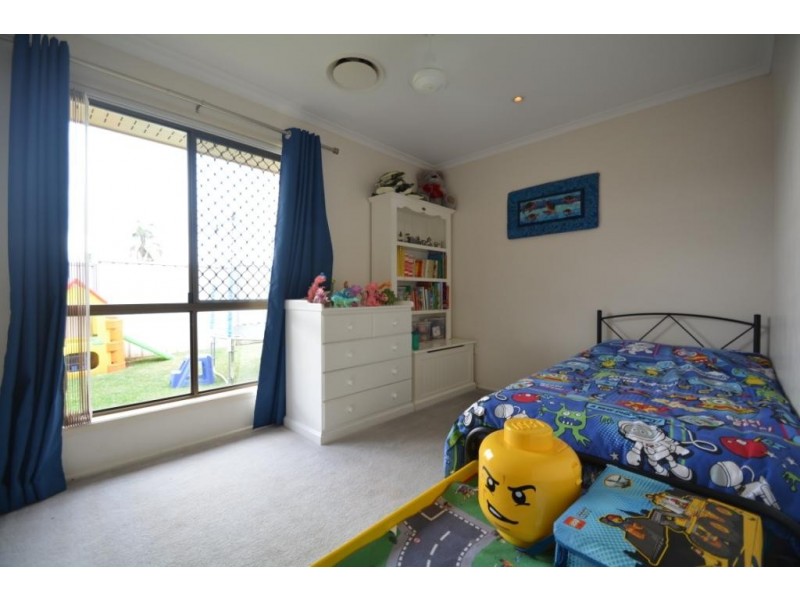 17 Liquidambar Street, Glenvale QLD 4350