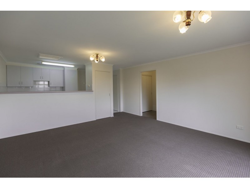 2/71 Luck Street, Drayton QLD 4350