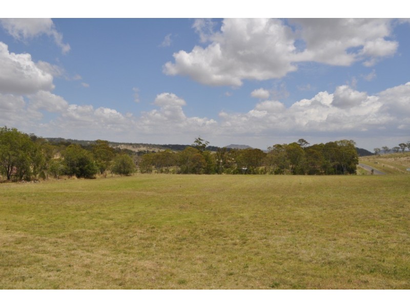 1 Greenwattle Street, Cranley QLD 4350