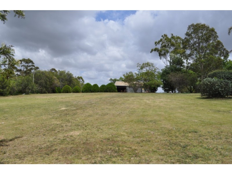 1 Greenwattle Street, Cranley QLD 4350