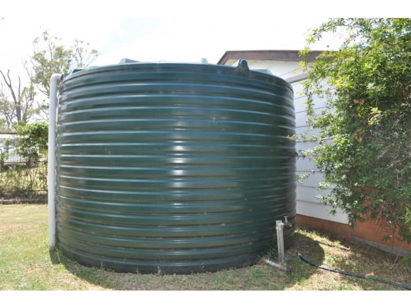 1 Greenwattle Street, Cranley QLD 4350