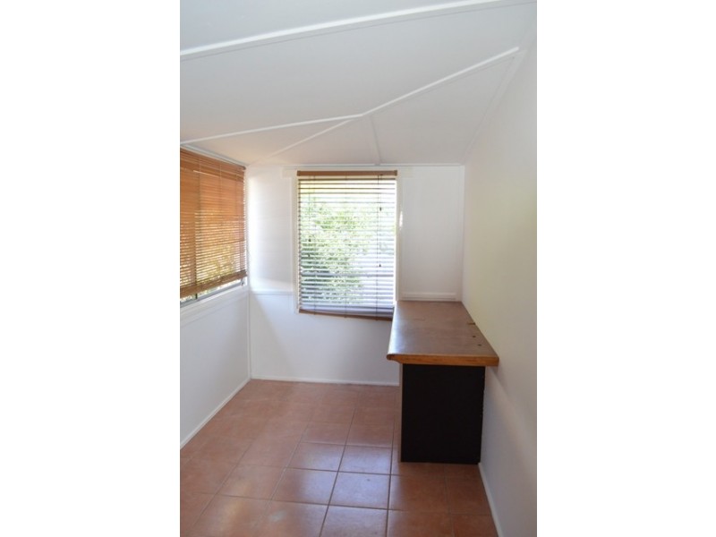 249 West Street, Harristown QLD 4350