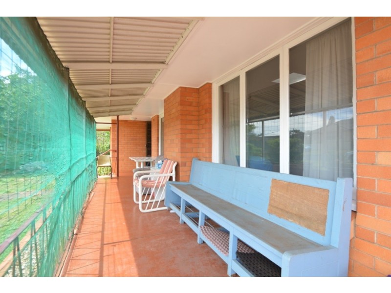 30 Beelbee Street, Harristown QLD 4350