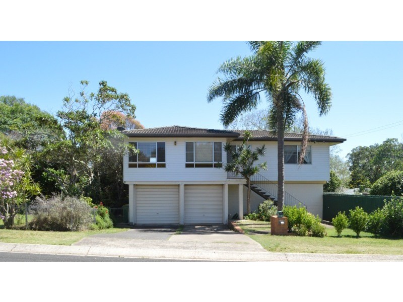 3 Ure Street, Mount Lofty QLD 4350