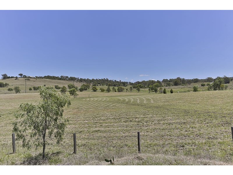 357 Old Goombungee Road, Gowrie Junction QLD 4352