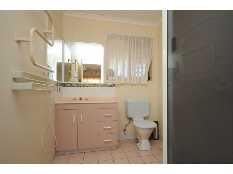 21 Lorraine Crescent, Centenary Heights QLD 4350